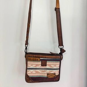 STS Ranchwear Body Cross